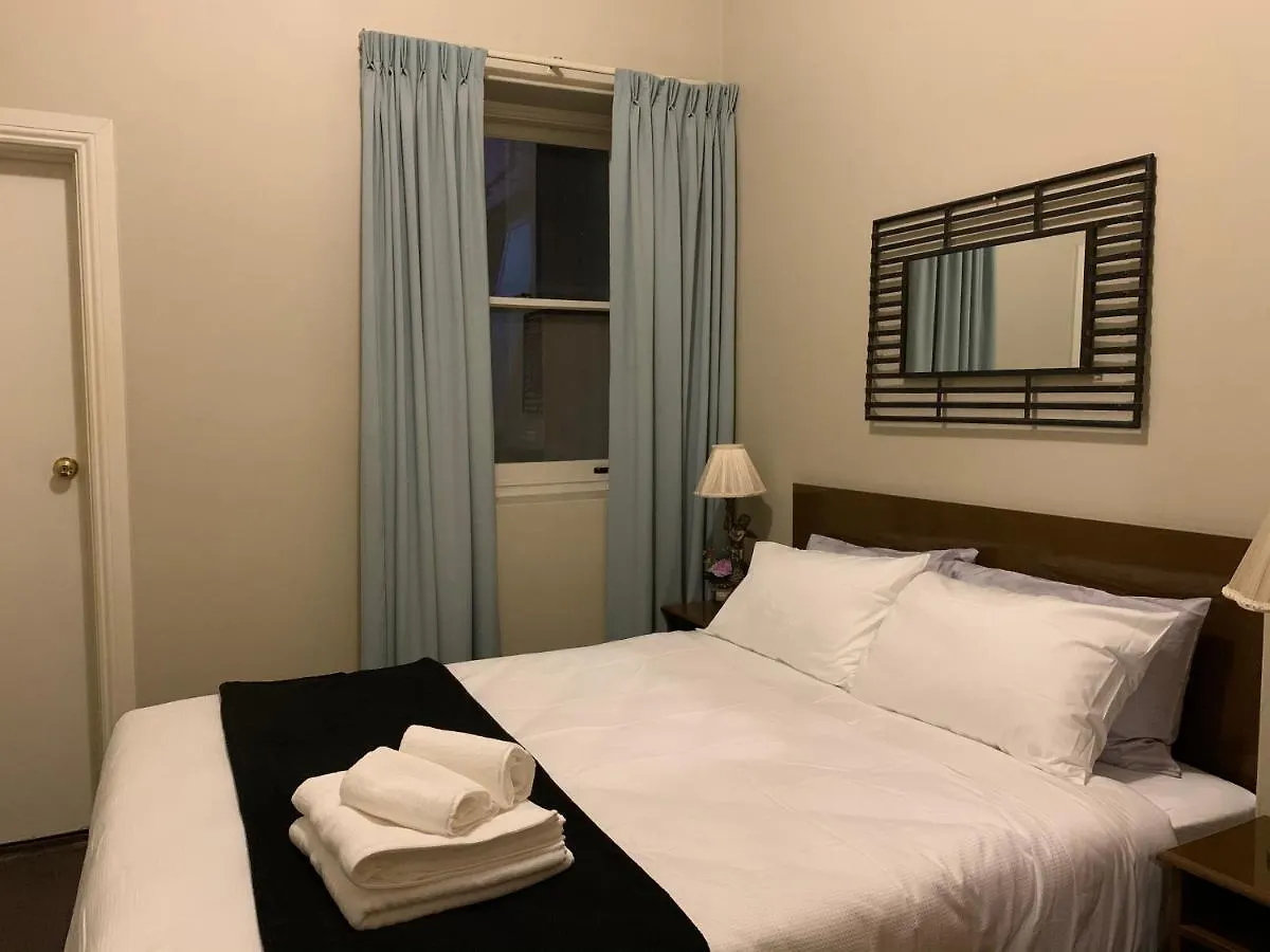 Boutique Apartment In The Heart Of Adelaide Cbd