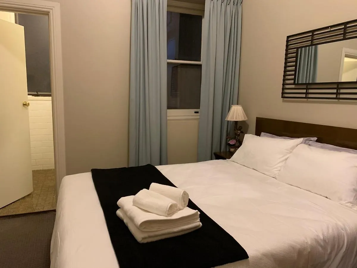 Boutique Apartment In The Heart Of Adelaide Cbd