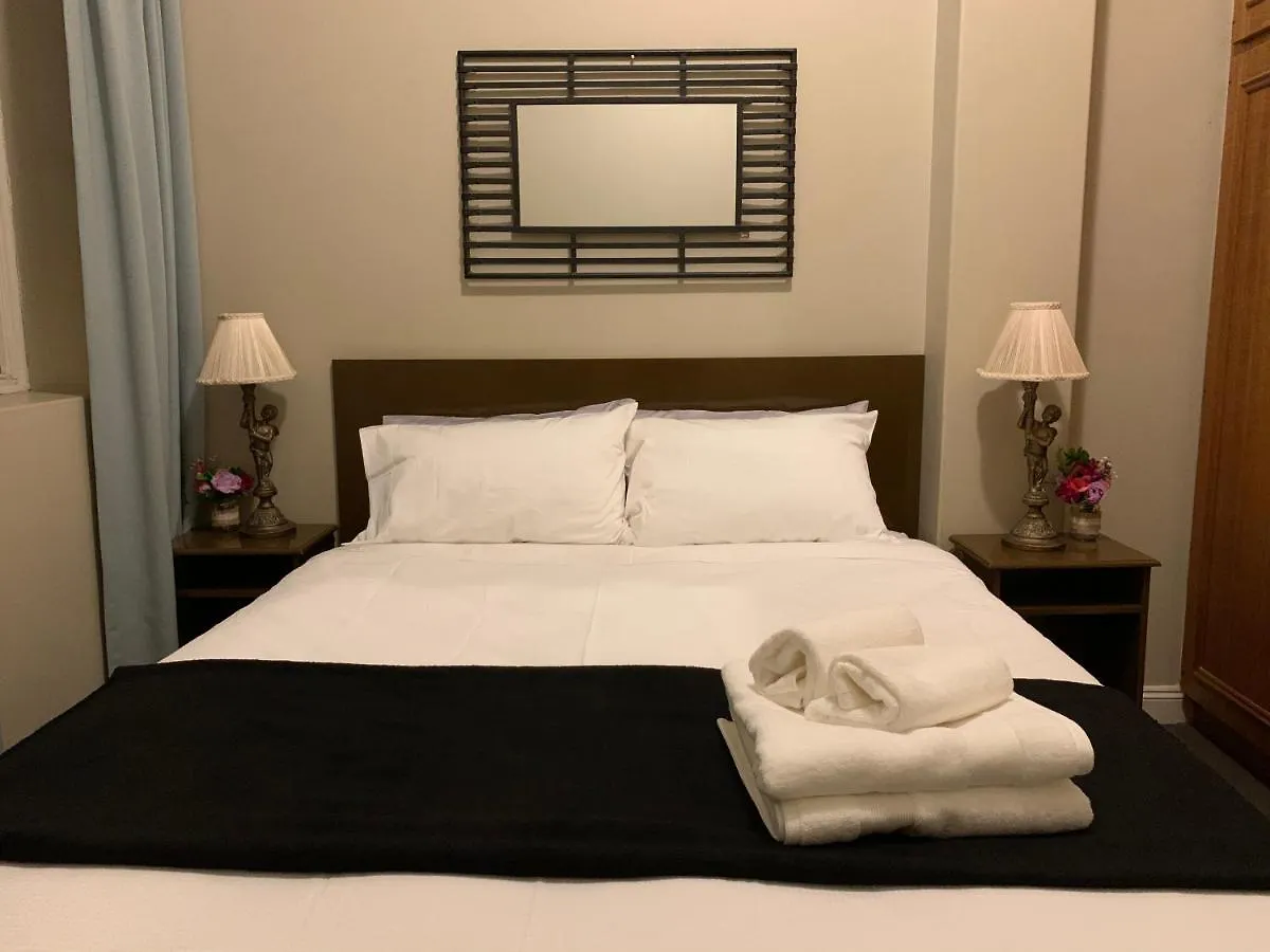 Boutique Apartment In The Heart Of Adelaide Cbd Australia